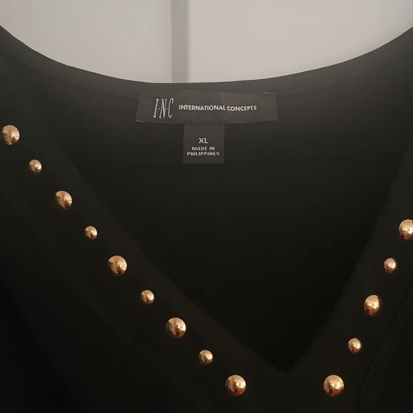 Lot Lf Women's Tops - Picture 2 of 16